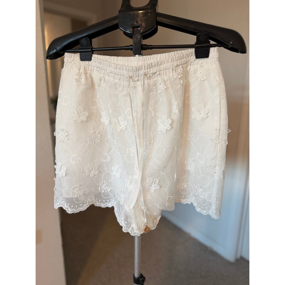 Milly Cabana 3D Floral Eyelet White Shorts Women’s Size Large in EUC